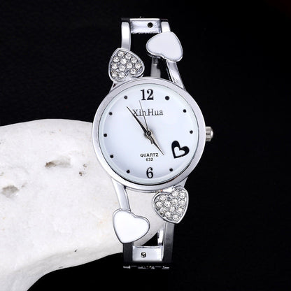 Montre à quartz élégante pour femme