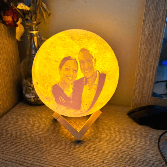 Lampe lunaire personnalisable multicolore avec gravure d'image en relief 3D - cadeau parfait pour toute occasion