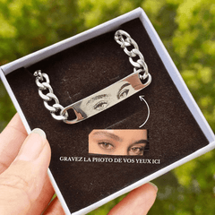 Bracelet photo gravé personnalisé, gravure de photo ou texte pour un souvenir unique et précieux, livré dans un coffret élégant.