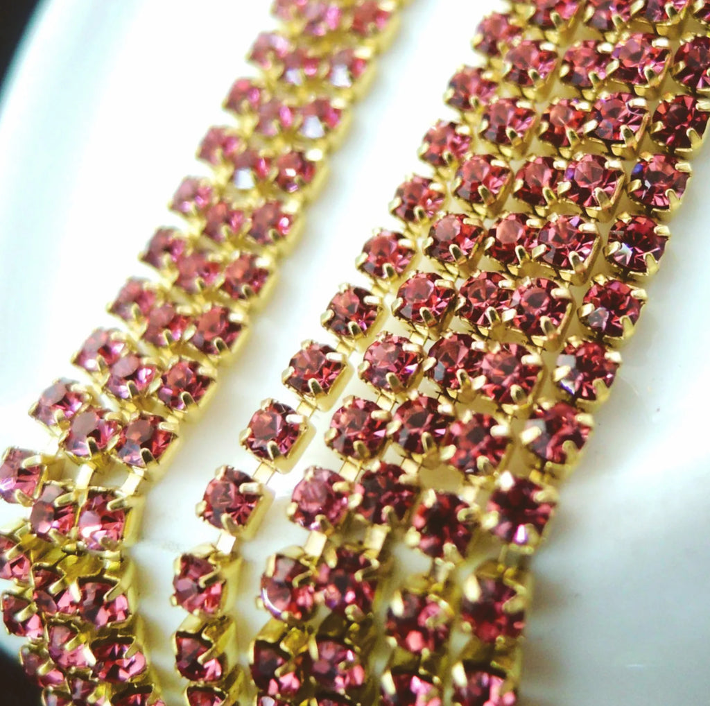 2024 Elastic Crystal Garment Accessories Silver & Gold Base Cup Chain with Rhinestone Trimming Adhesive Feature
