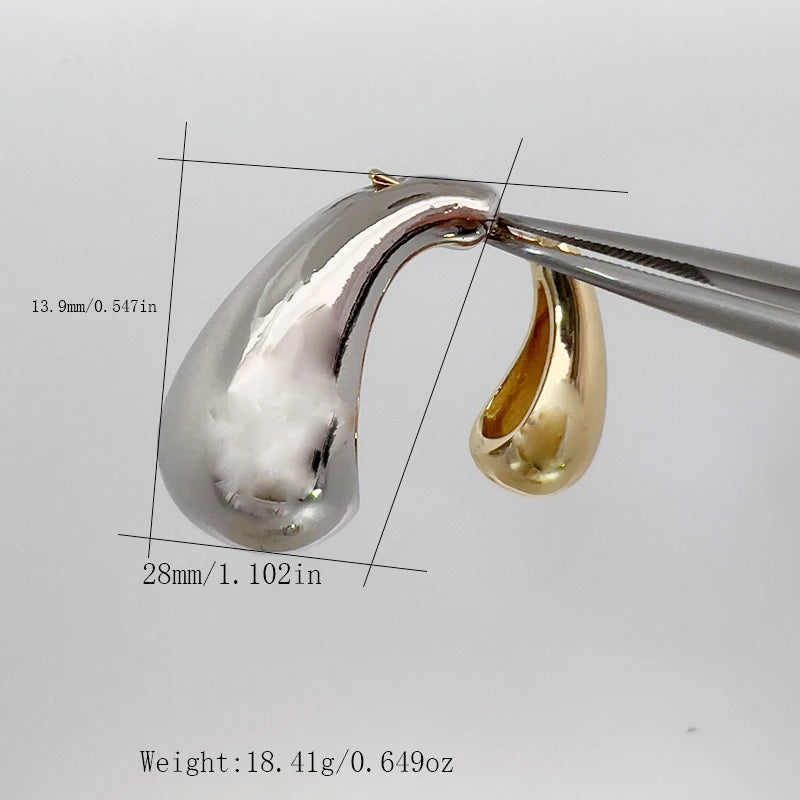 New Arrival Fashion Jewelry Gold and Silver Large Drop Earrings Chunky Hollow Out Unique Luxurious Metal Earrings Design