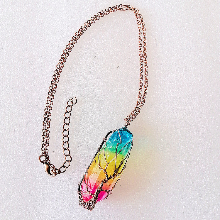 pendentif en forme de pilier en cristal et arbre de vie